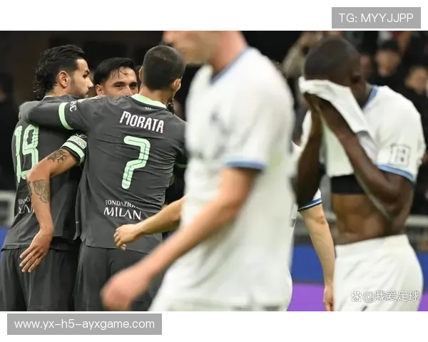 AC米兰定位球战术：队内演练多套角球套路实战化