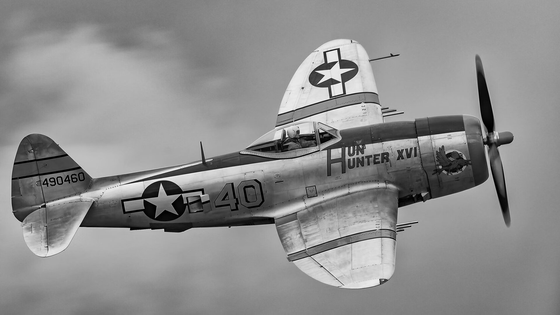 AIYOUXI.COM-三人传控小组建立中路优势，“三人小组”模式