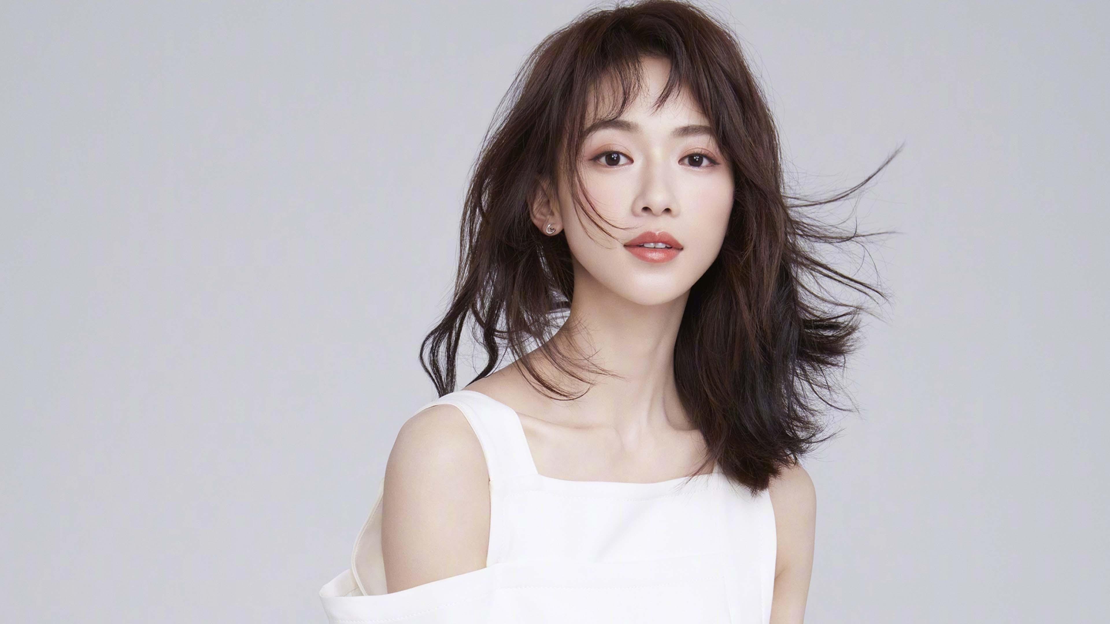 科斯赛场表现引发观众热议,科斯又名科斯姆