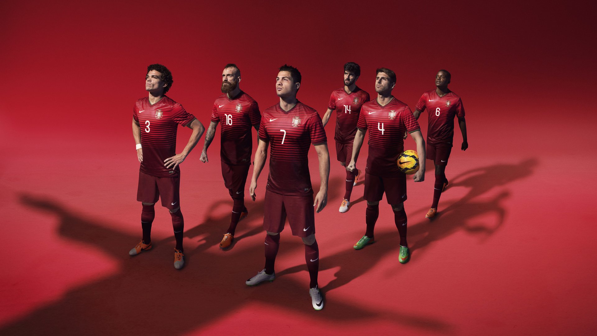 欧冠决赛：瓜迪奥拉携手哈兰德双双刷新多项个人纪录